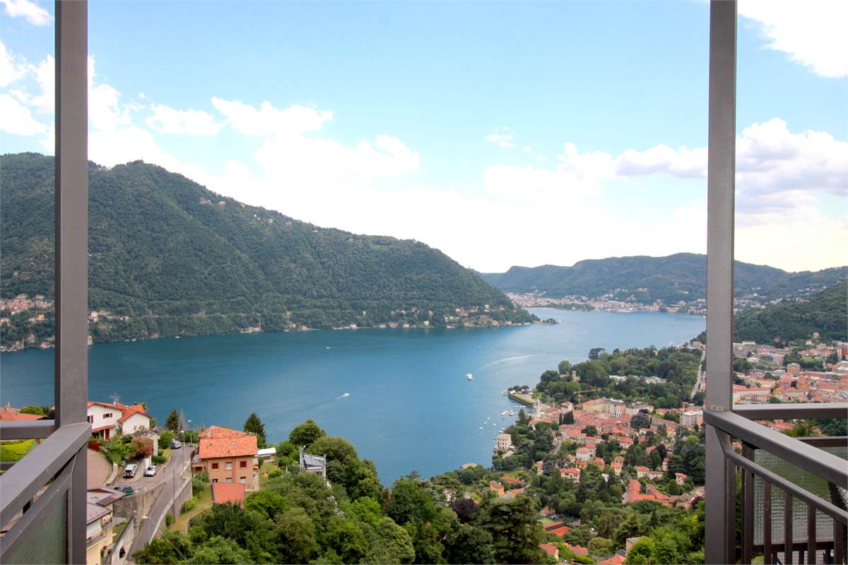 QUADRILOCALE VISTA LAGO