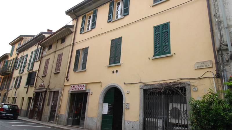 NUOVO TRILOCALE VICINO ALLA STAZIONE SAN GIOVANNI