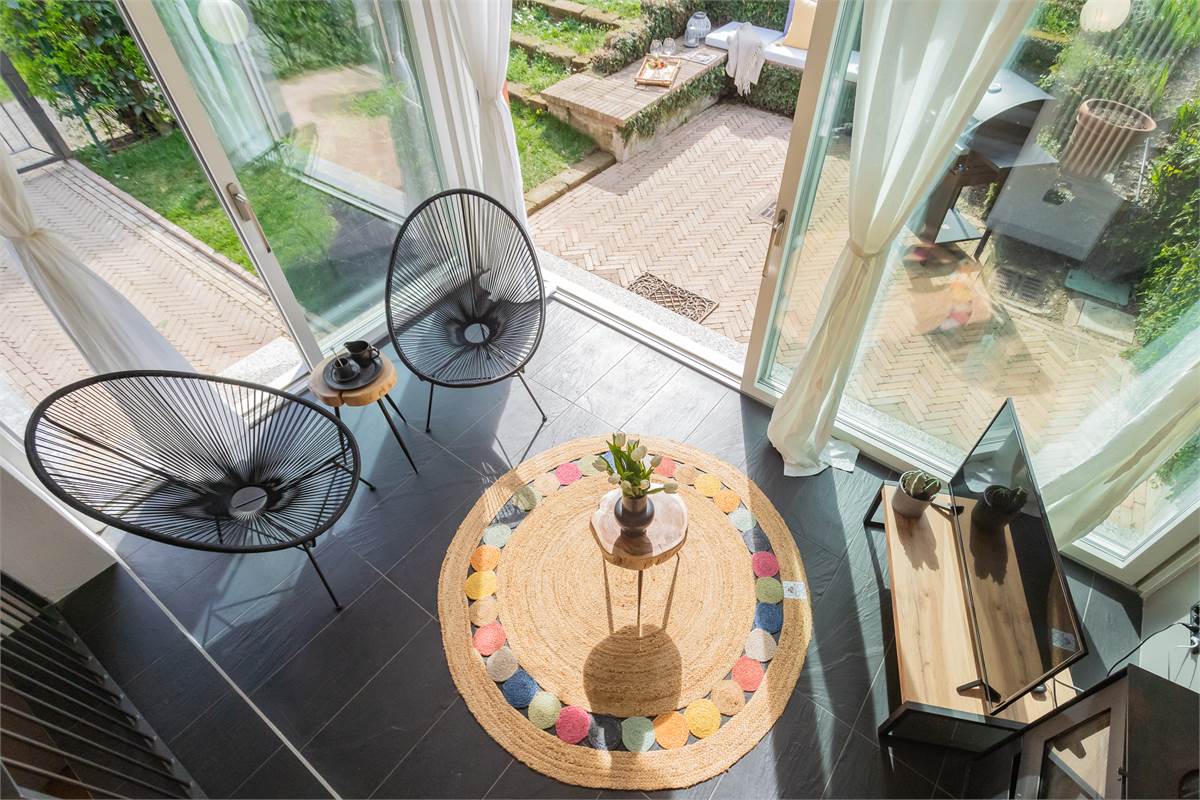 BILOCALE CON GIARDINO PRIVATO E POSSIBIITA' BOX