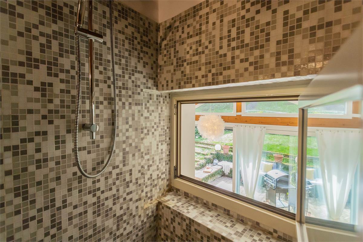 BILOCALE CON GIARDINO PRIVATO E POSSIBIITA' BOX