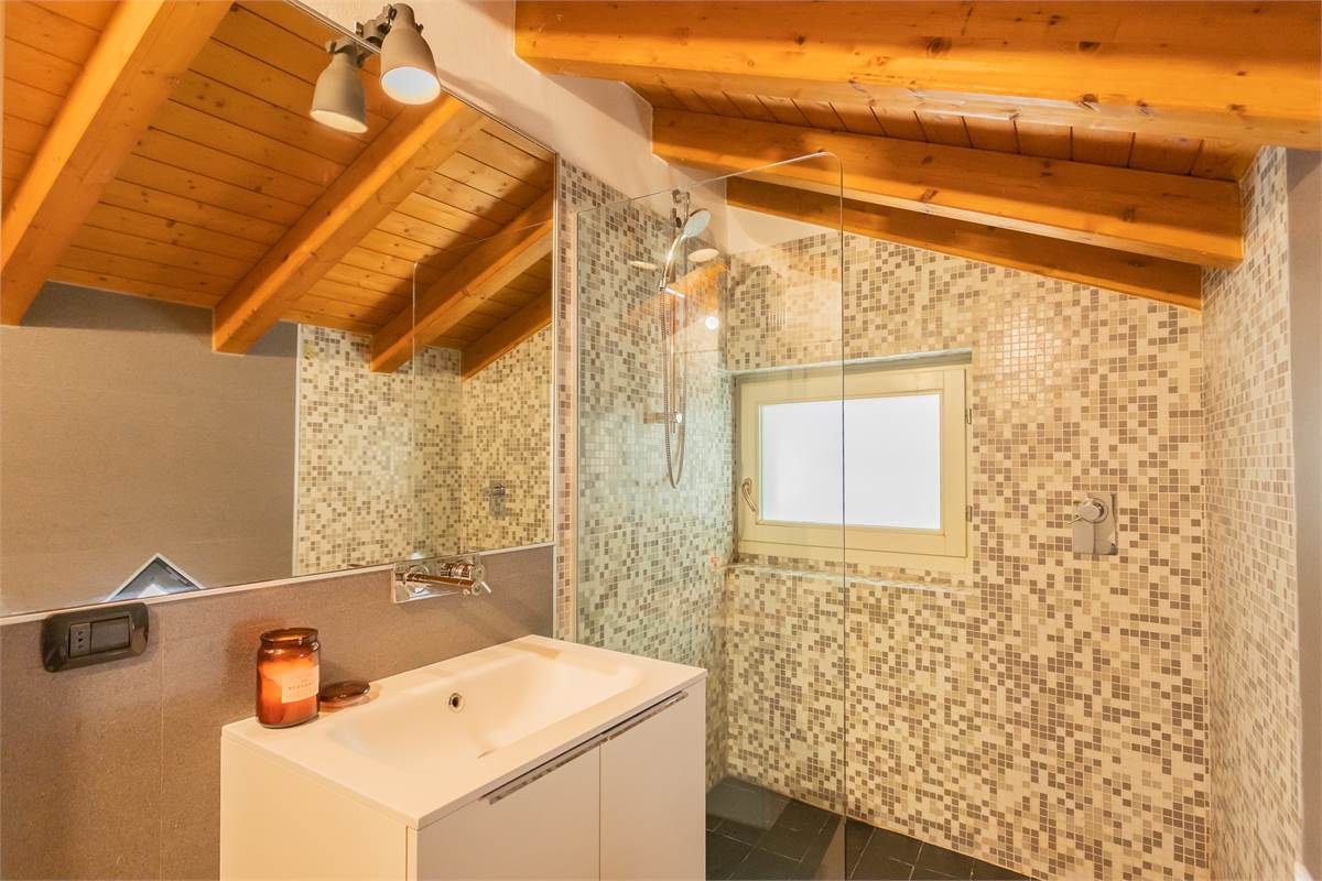 BILOCALE CON GIARDINO PRIVATO E POSSIBIITA' BOX