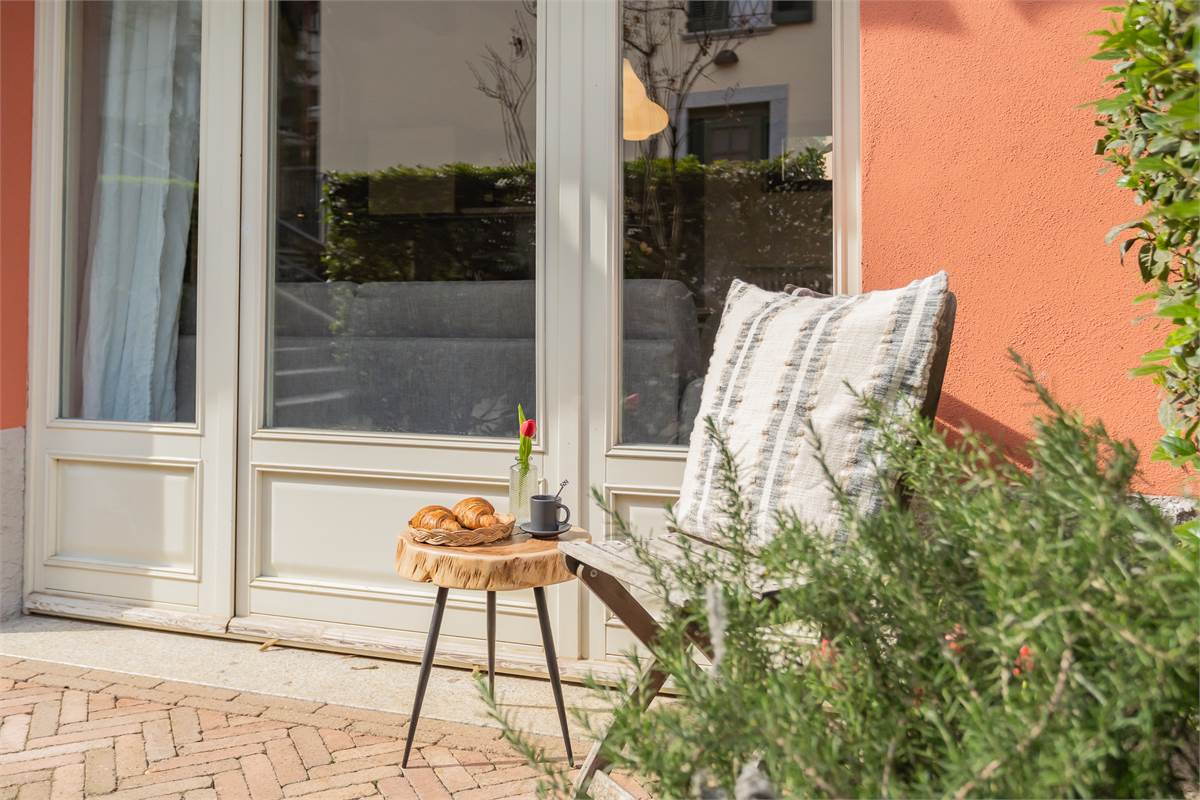 BILOCALE CON GIARDINO PRIVATO E POSSIBIITA' BOX