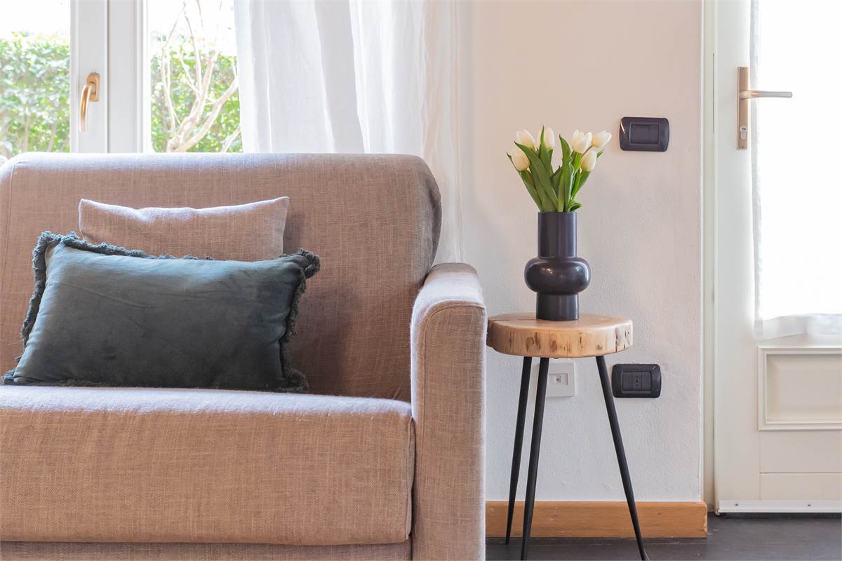 BILOCALE CON GIARDINO PRIVATO E POSSIBIITA' BOX