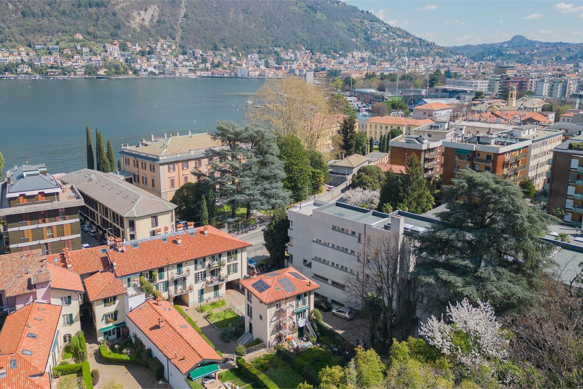 BILOCALE CON GIARDINO PRIVATO E POSSIBIITA' BOX