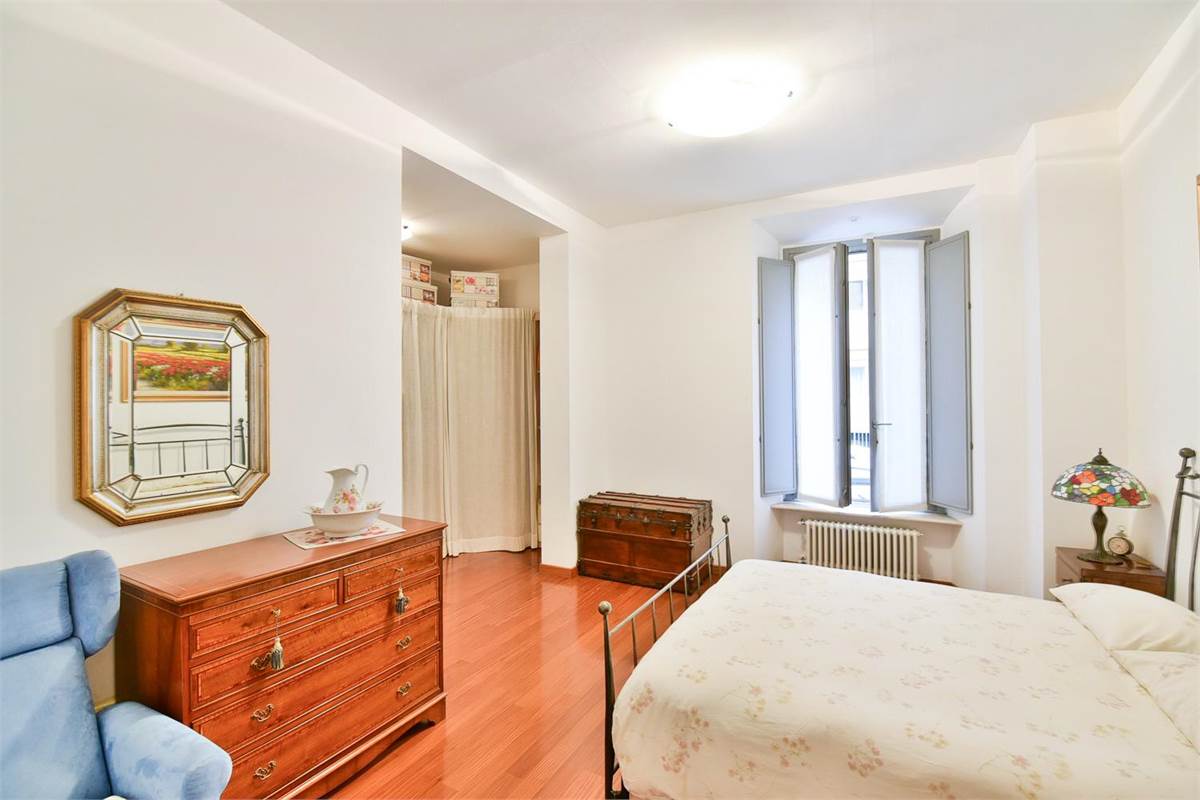 APPARTAMENTO SIGNORILE - VALDUCE - COMO