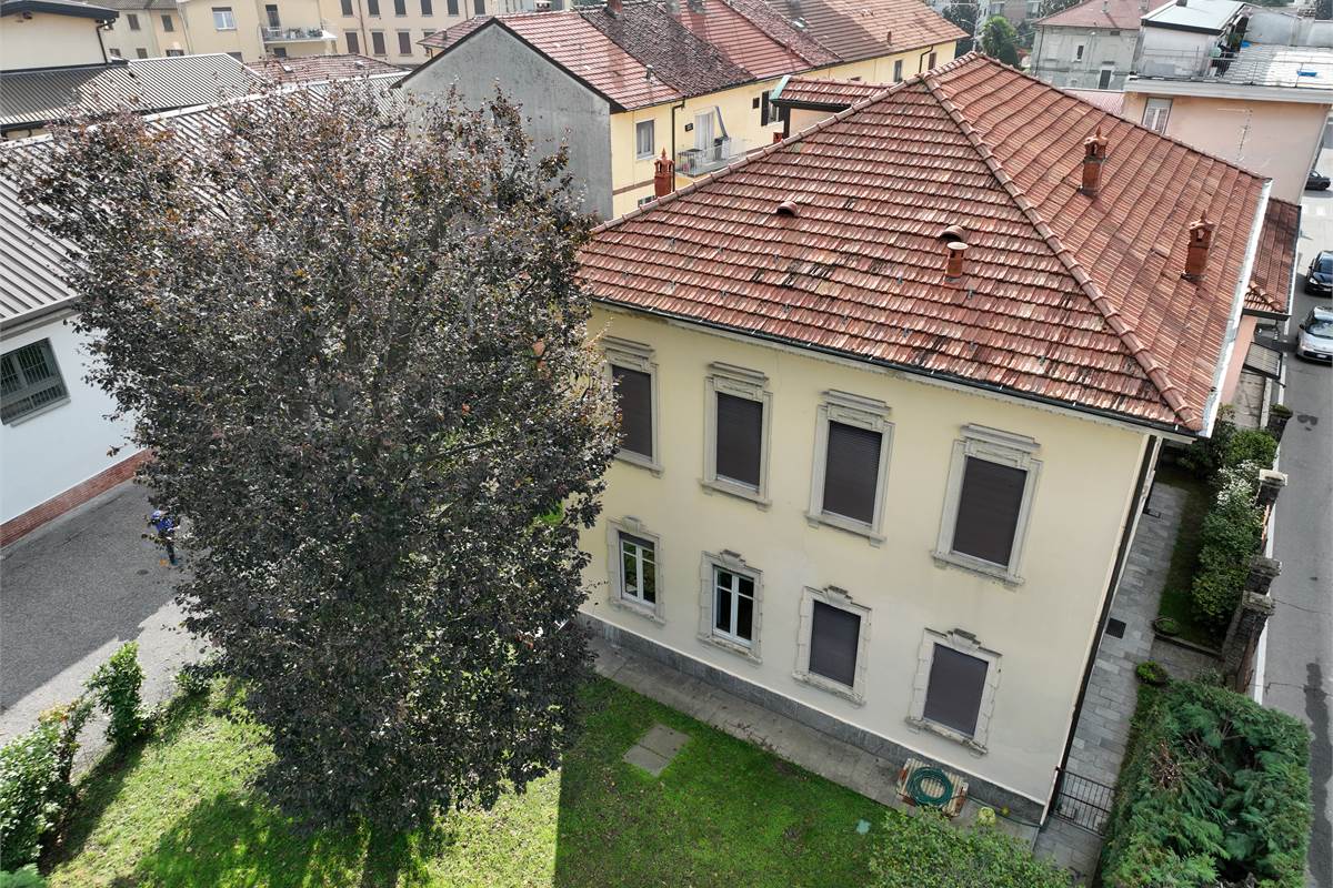 Prestigiosa villa in Vendita 