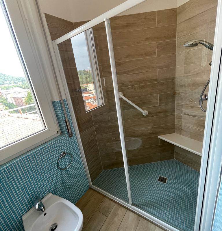 MERAVIGLIOSO BILOCALE CON TERRAZZO PANORAMICO