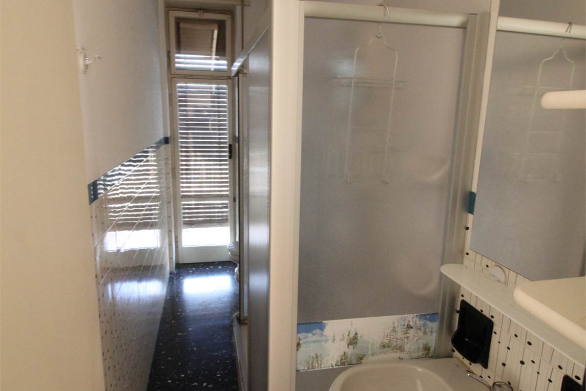 APPARTAMENTO TRILOCALE - ZONA BORGHI - COMO