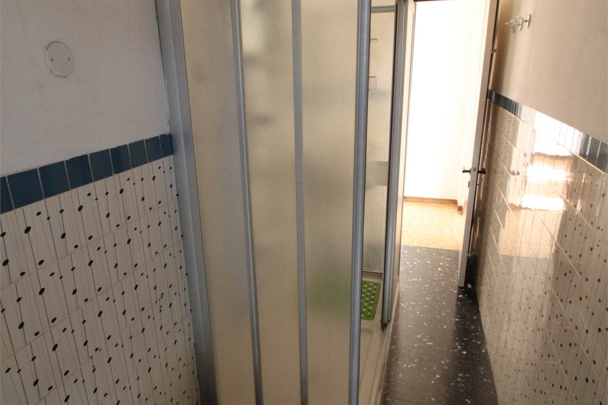 APPARTAMENTO TRILOCALE - ZONA BORGHI - COMO