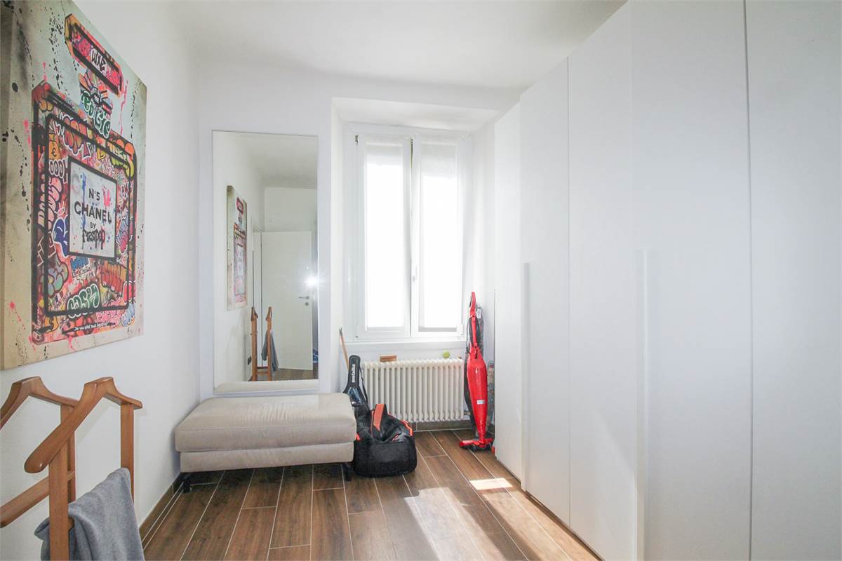 TRILOCALE RISTRUTTURATO CENTRO COMO