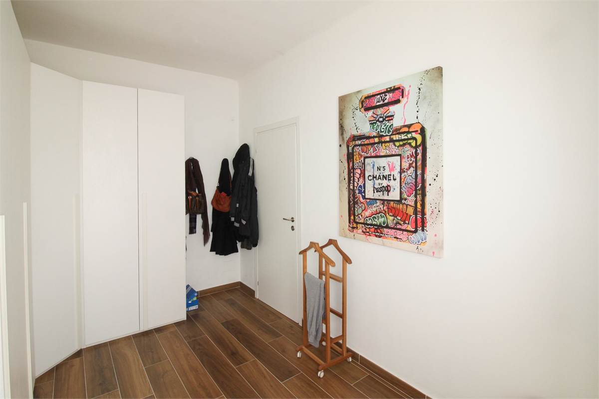 TRILOCALE RISTRUTTURATO CENTRO COMO