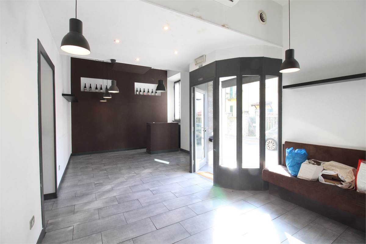 IMMOBILE COMMERCIALE  CERNOBBIO