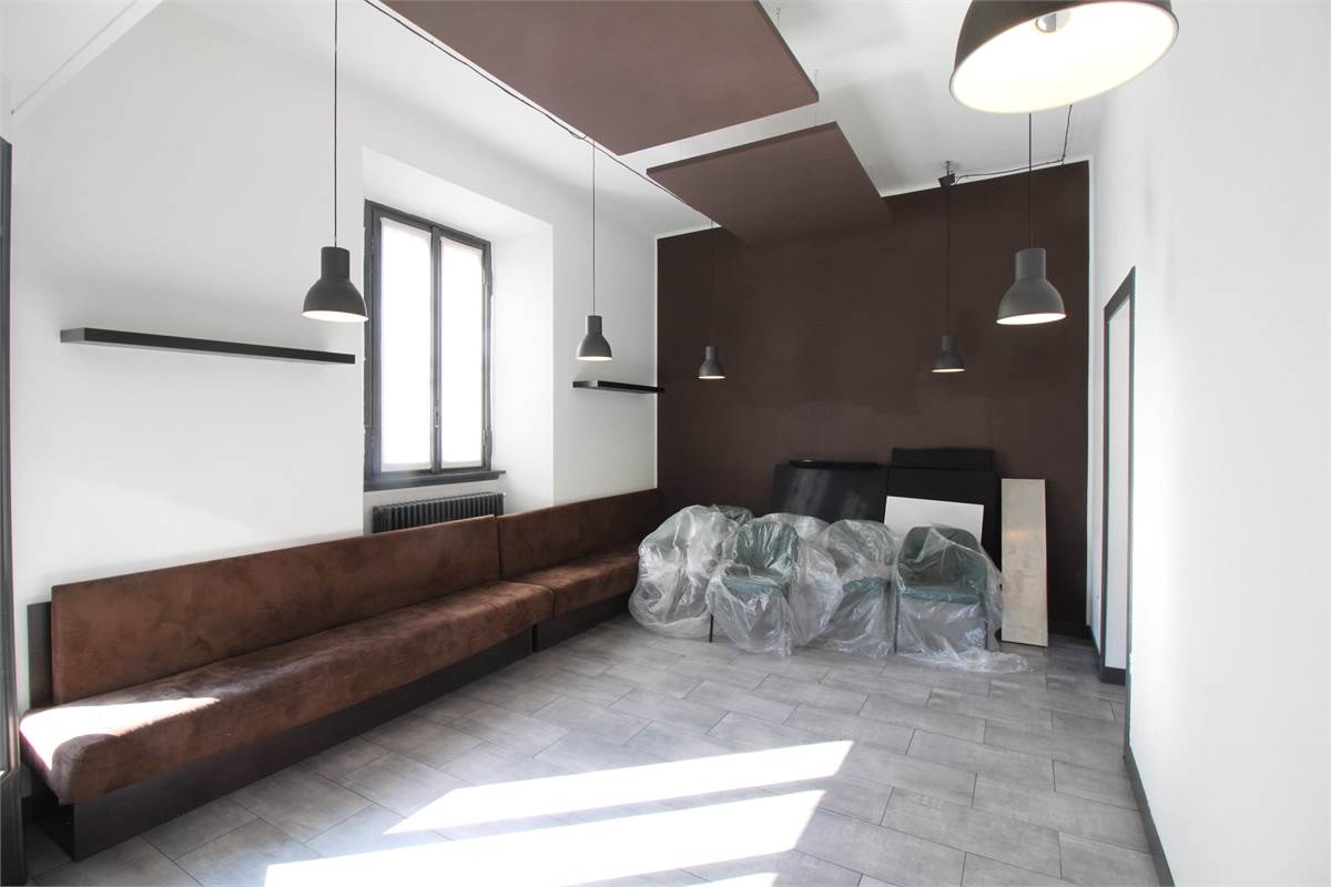 IMMOBILE COMMERCIALE  CERNOBBIO