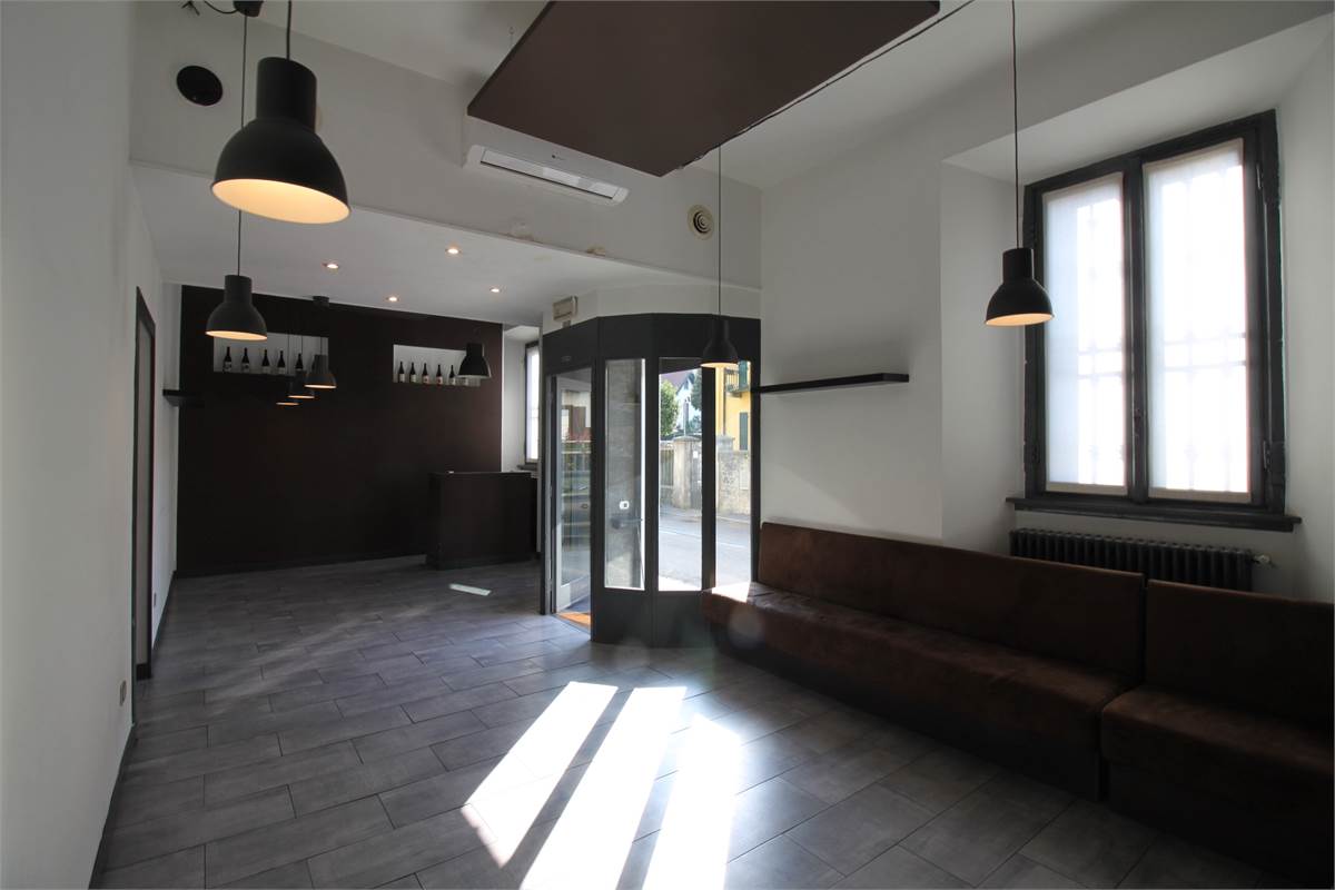 IMMOBILE COMMERCIALE  CERNOBBIO