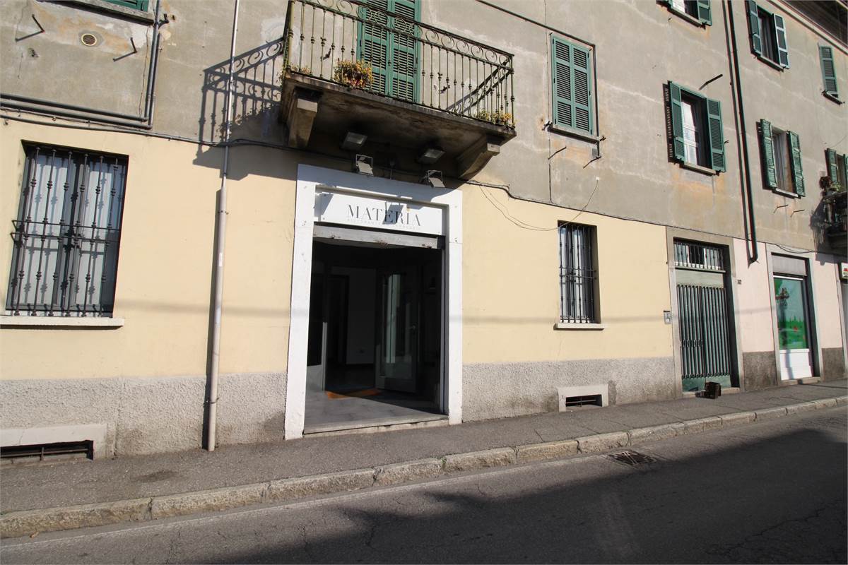 IMMOBILE COMMERCIALE  CERNOBBIO