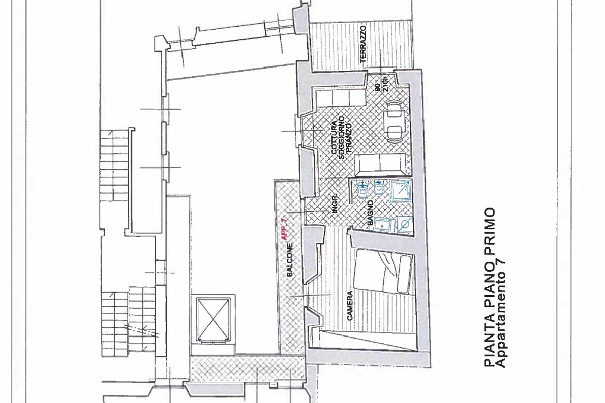 BILOCALE RISTRUTTURATO CON TERRAZZO