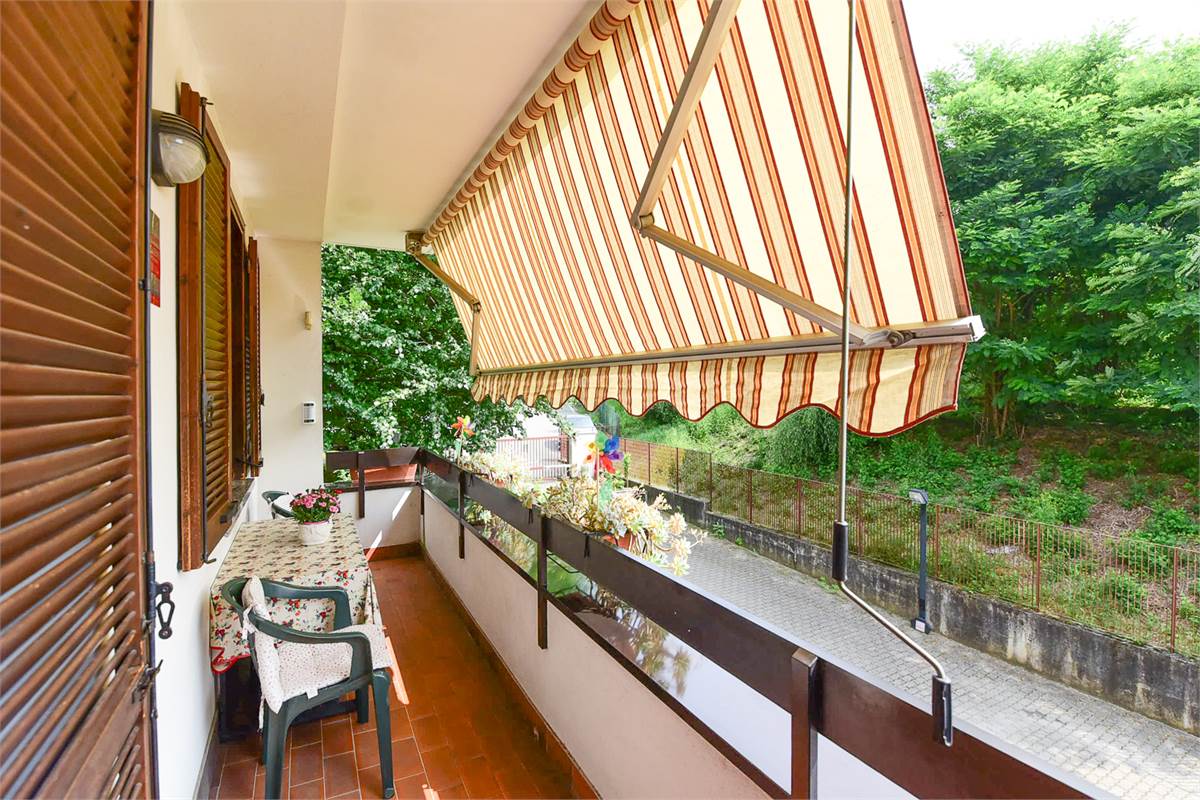 VILLA DI TESTA CON GIARDINO