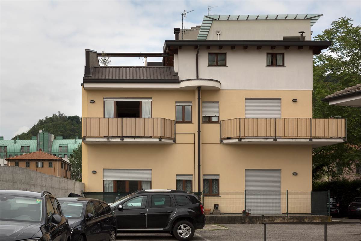 Monolocale in affitto - Zona stazione ferroviaria di Camerlata