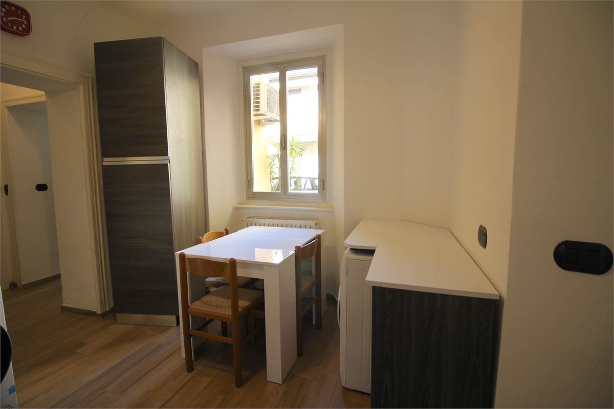TRILOCALE IN CENTRO 