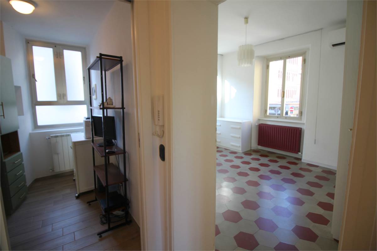 TRILOCALE IN CENTRO 