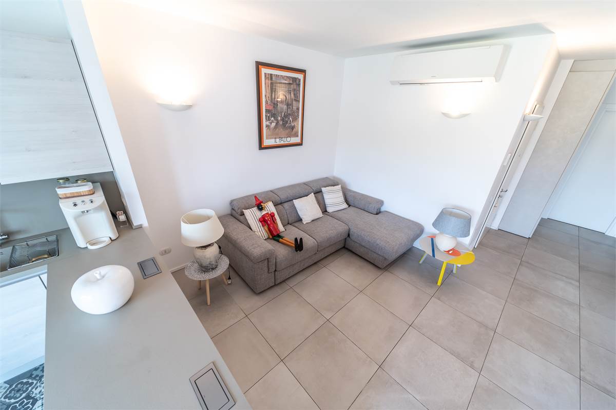 NUOVO QUADRILOCALE CON TERRAZZO E BOX CERNOBBIO