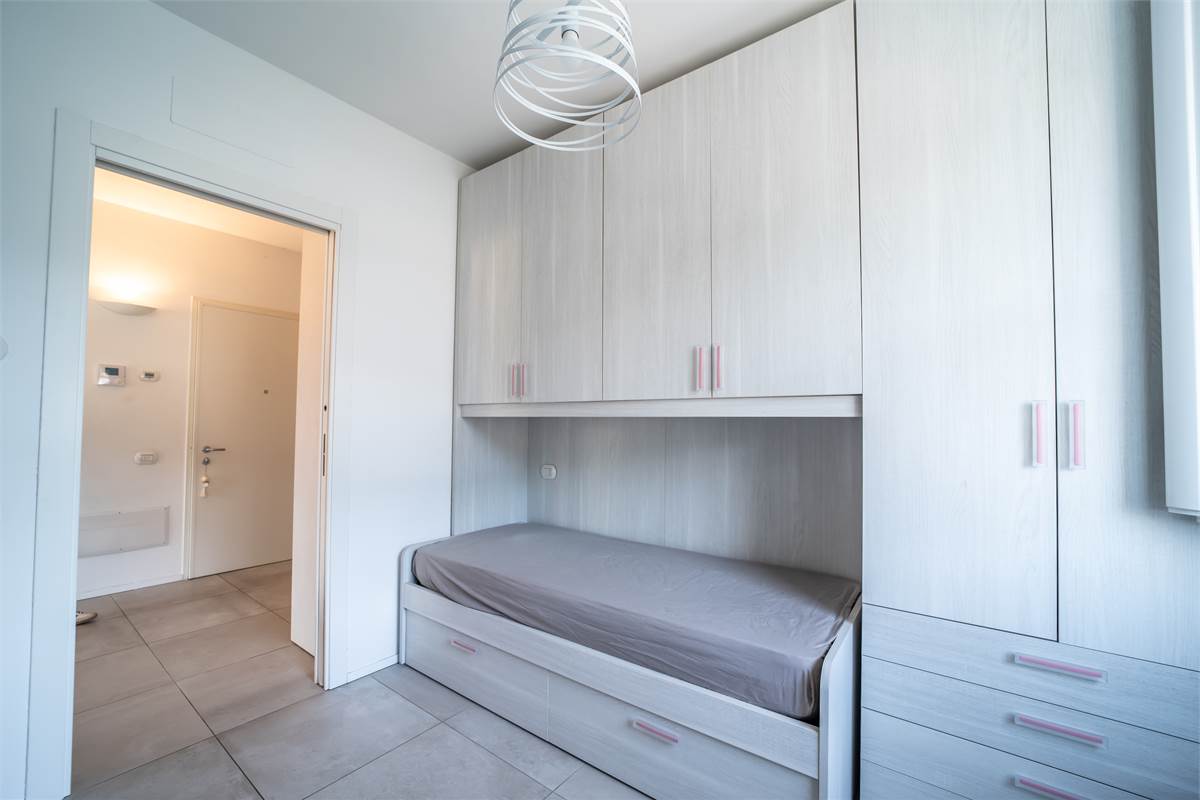 NUOVO QUADRILOCALE CON TERRAZZO E BOX CERNOBBIO