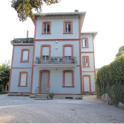 Bilocale Ristrutturato in Villa d’Epoca a Cernobbio – A Pochi Passi dal Lago