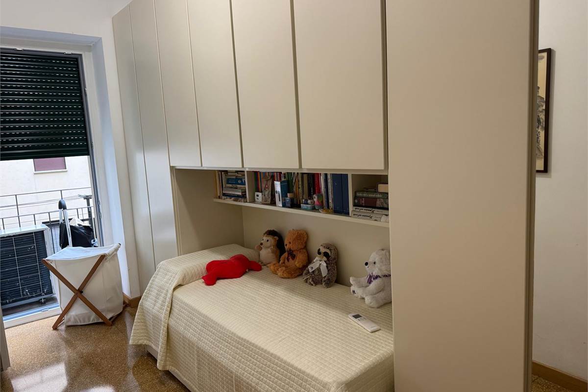 SIGNORILE TRILOCALE IN CENTRO STORICO