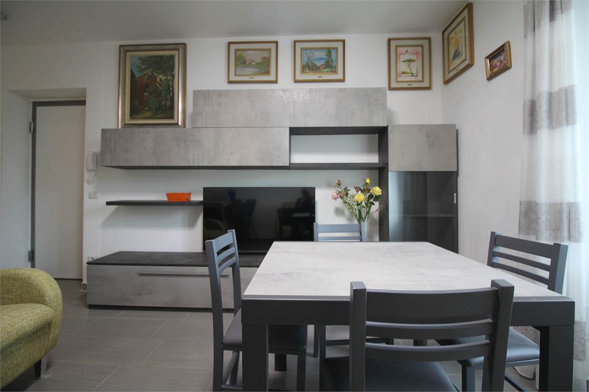 MODERNO BILOCALE ZONA CAMERLATA