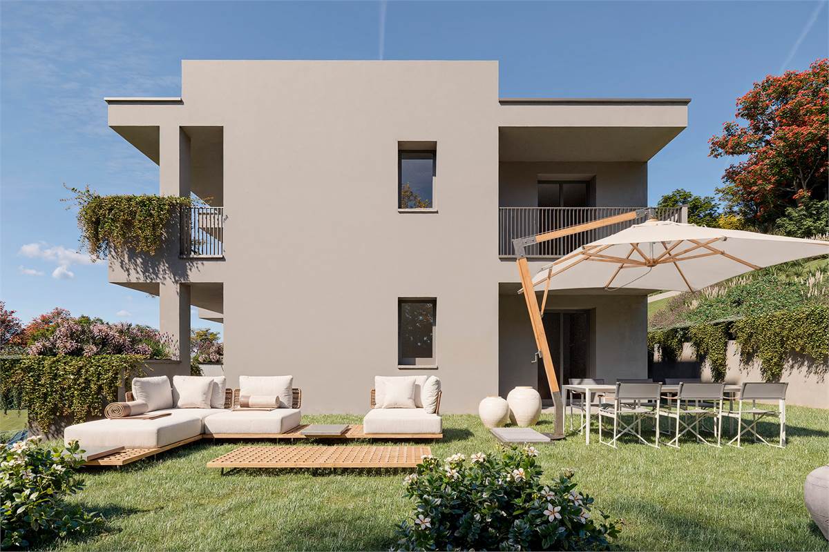 B/1- Trilocale con ampio terrazzo e giardino 