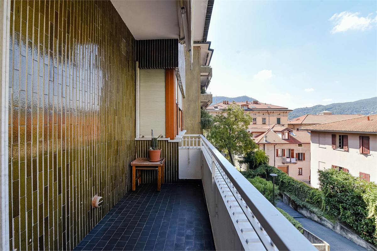 Affitto Appartamento Signorile a Como (CO) - Zona Via Zezio