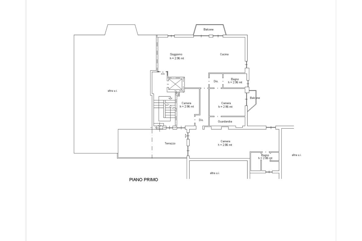 QUADRILOCALE CON BOX DOPPIO PIAZZA ROMA - COMO 