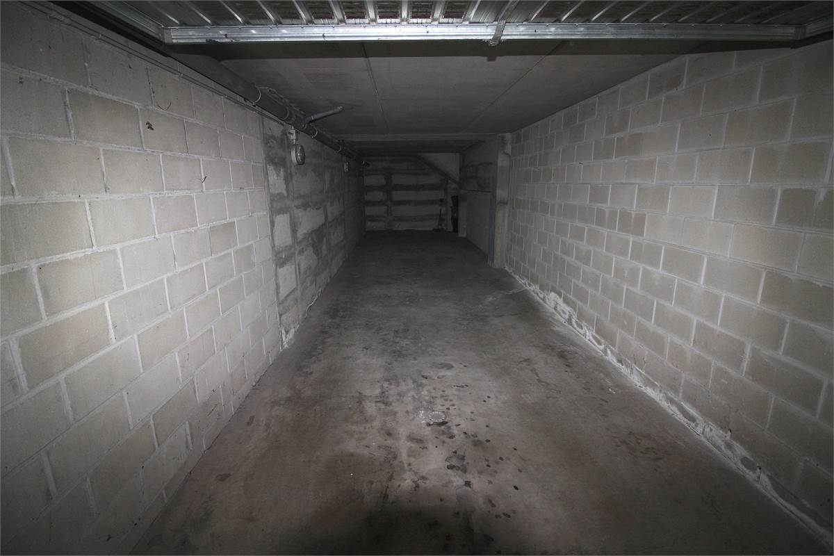 AMPIO QUADRILOCALE CON BOX DOPPIO - VILLA GUARDIA