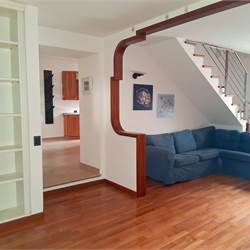 PORZIONE CASA CIELO TERRA CON  2 GRANDI BOX - ROVENNA - CERNOBBIO