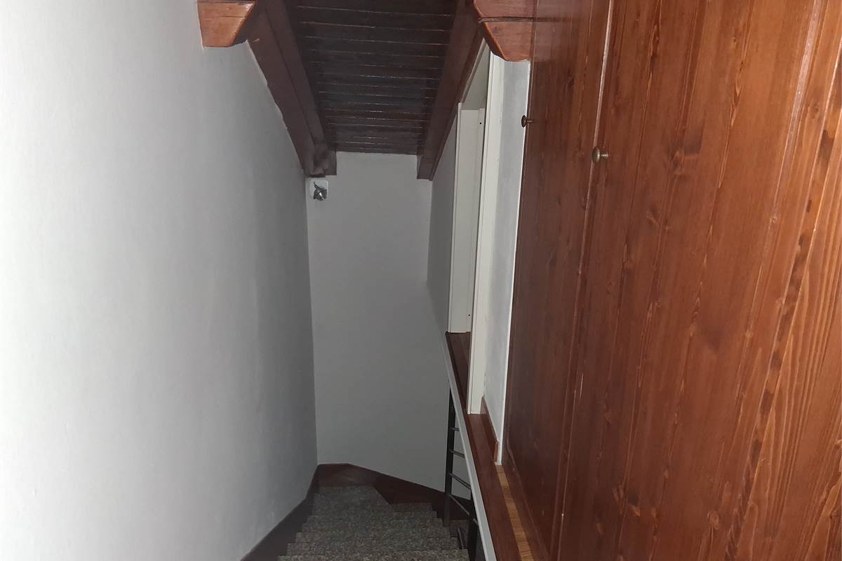 PORZIONE CASA CIELO TERRA CON  2 GRANDI BOX - ROVENNA - CERNOBBIO