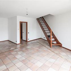 AMPIO QUADRILOCALE CON BOX DOPPIO - VILLA GUARDIA