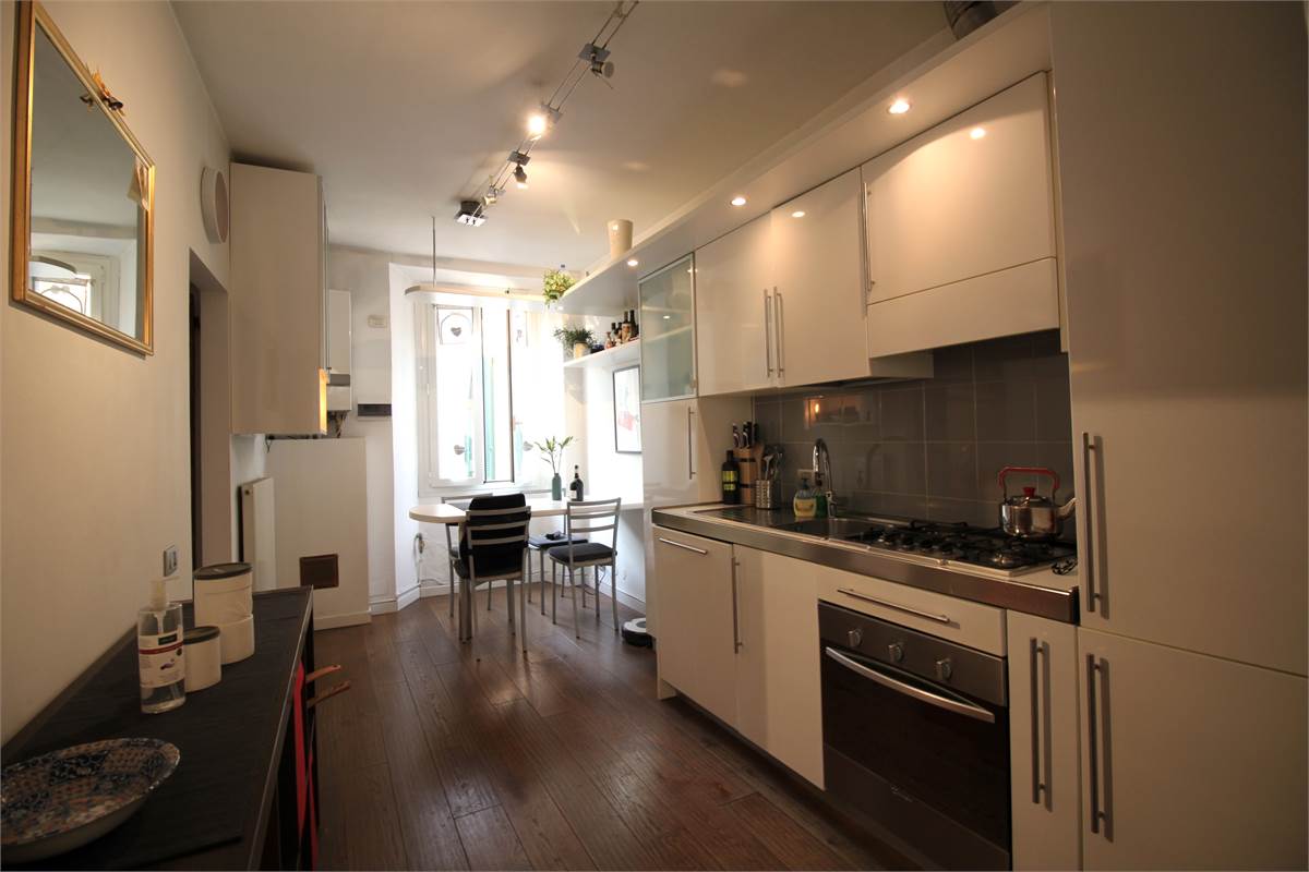 CARATTERISTICO BILOCALE IN CITTA' MURATA 