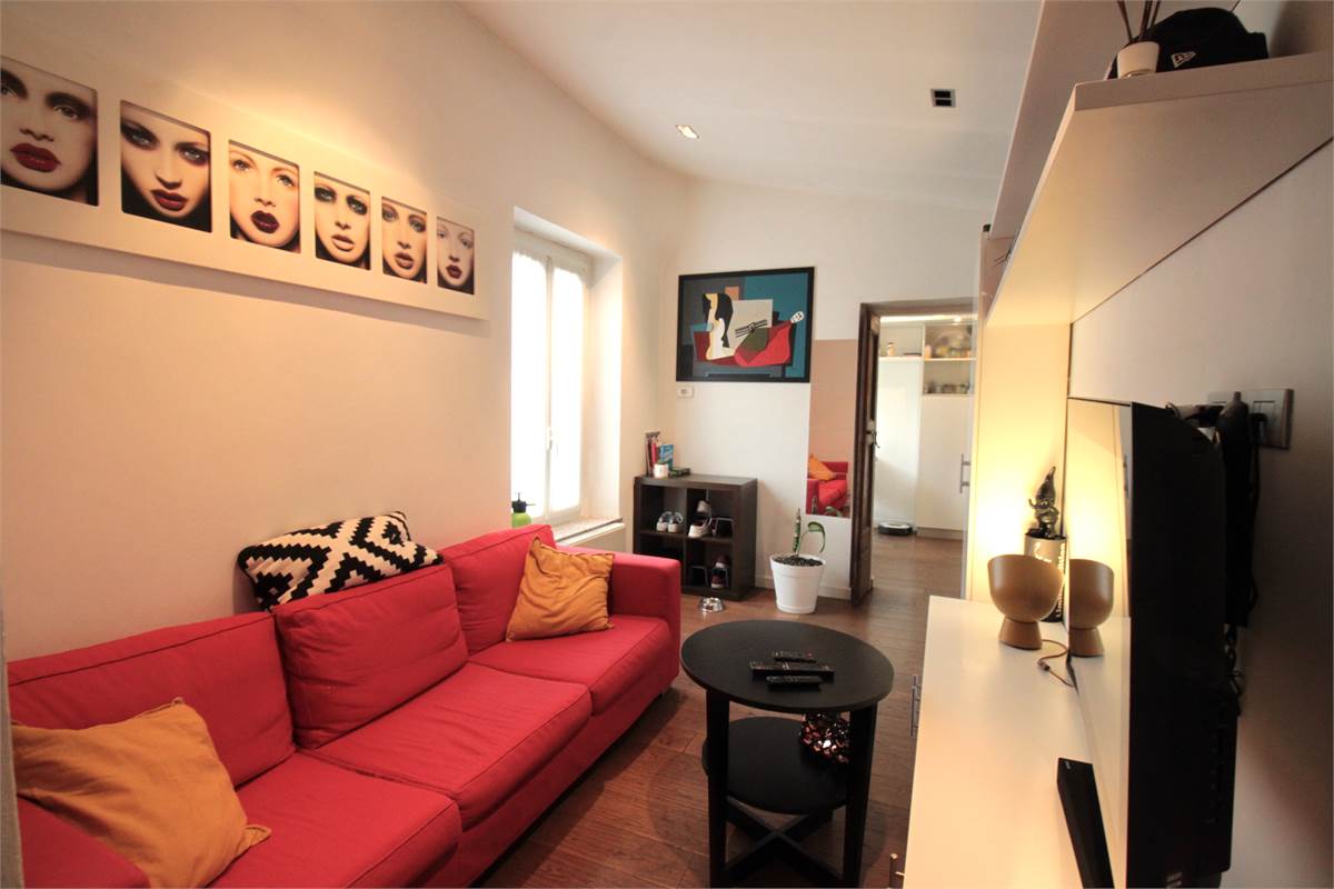 CARATTERISTICO BILOCALE IN CITTA' MURATA 