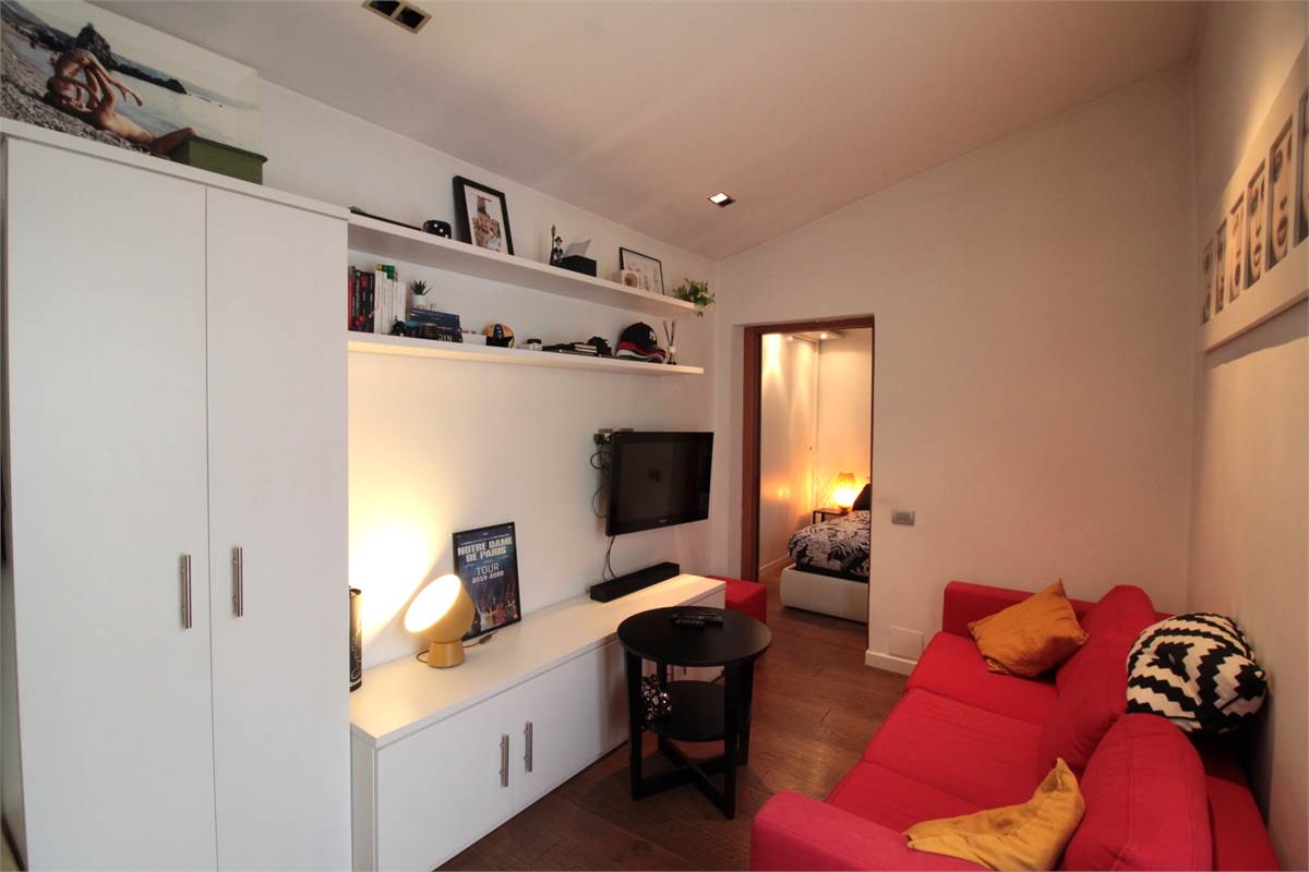 CARATTERISTICO BILOCALE IN CITTA' MURATA 