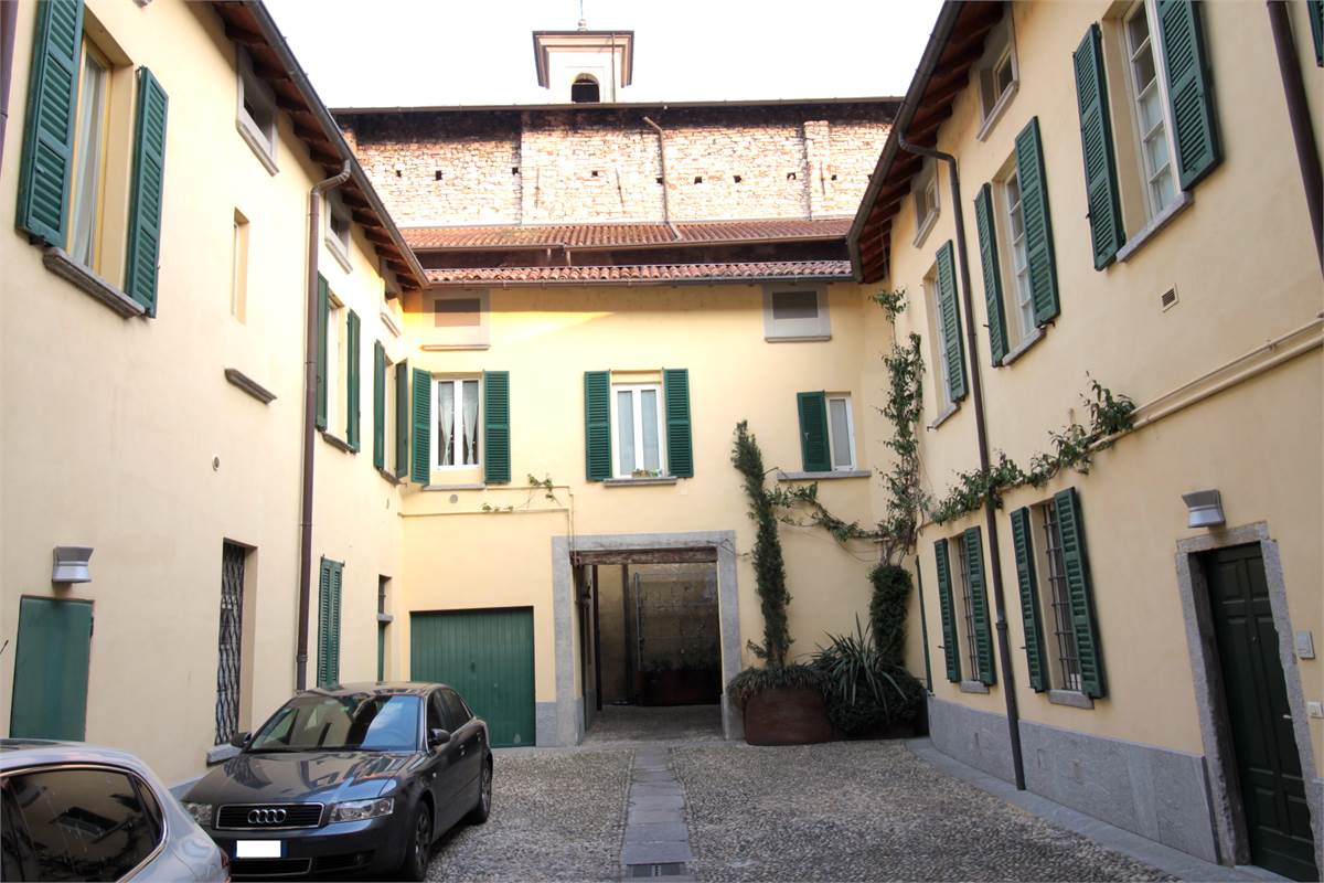 CARATTERISTICO BILOCALE IN CITTA' MURATA 