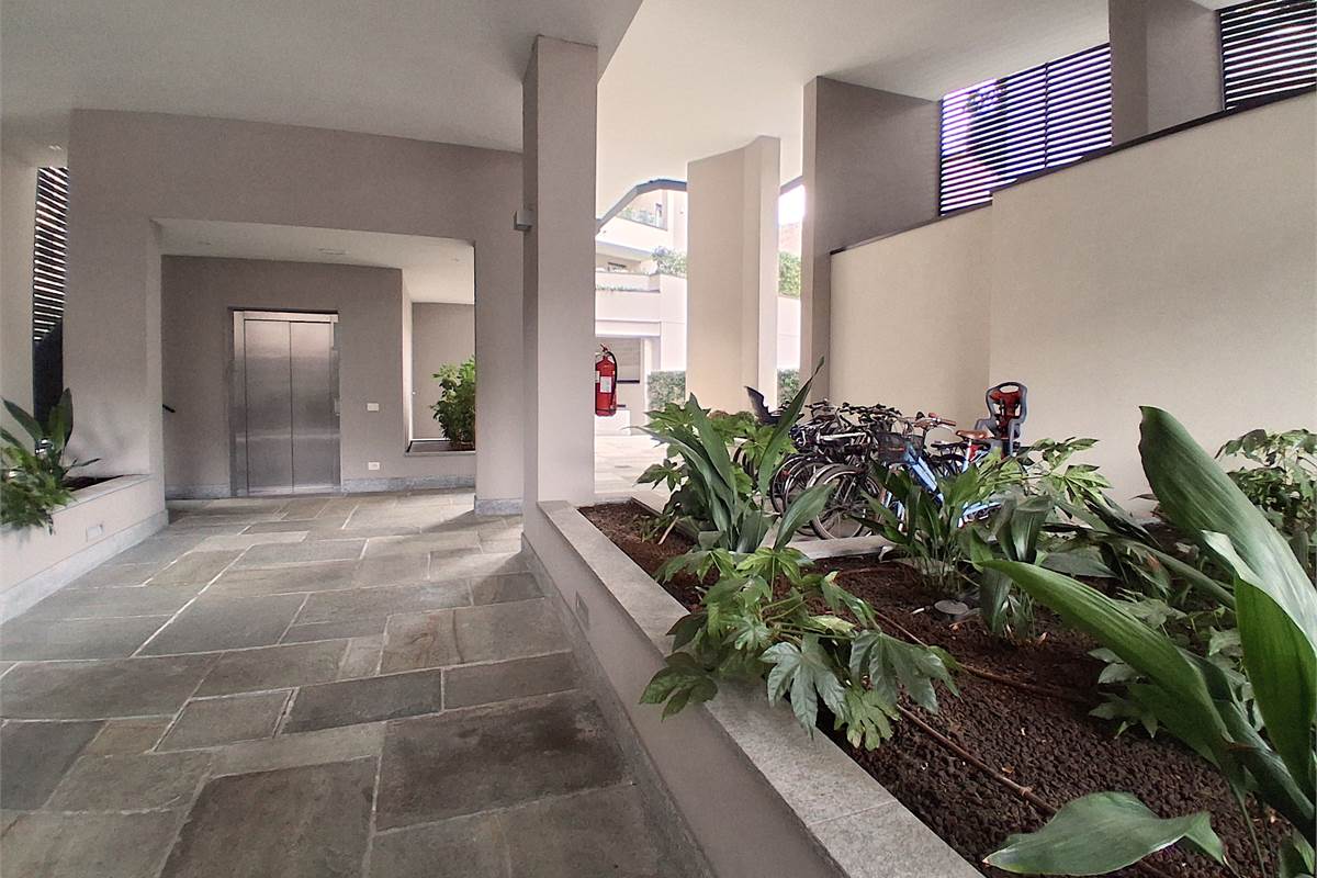 NUOVO QUADRILOCALE IN AFFITTO - BORGHI - COMO