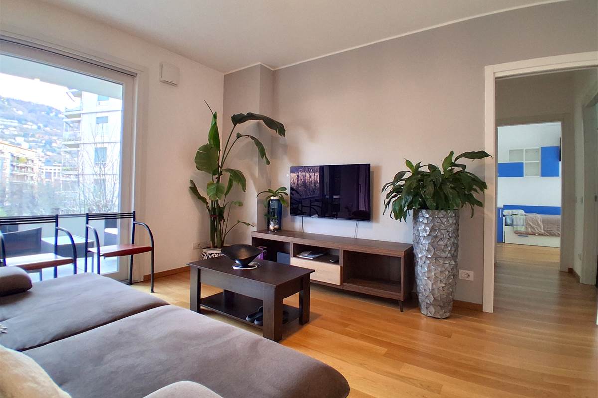 NUOVO QUADRILOCALE IN AFFITTO - BORGHI - COMO