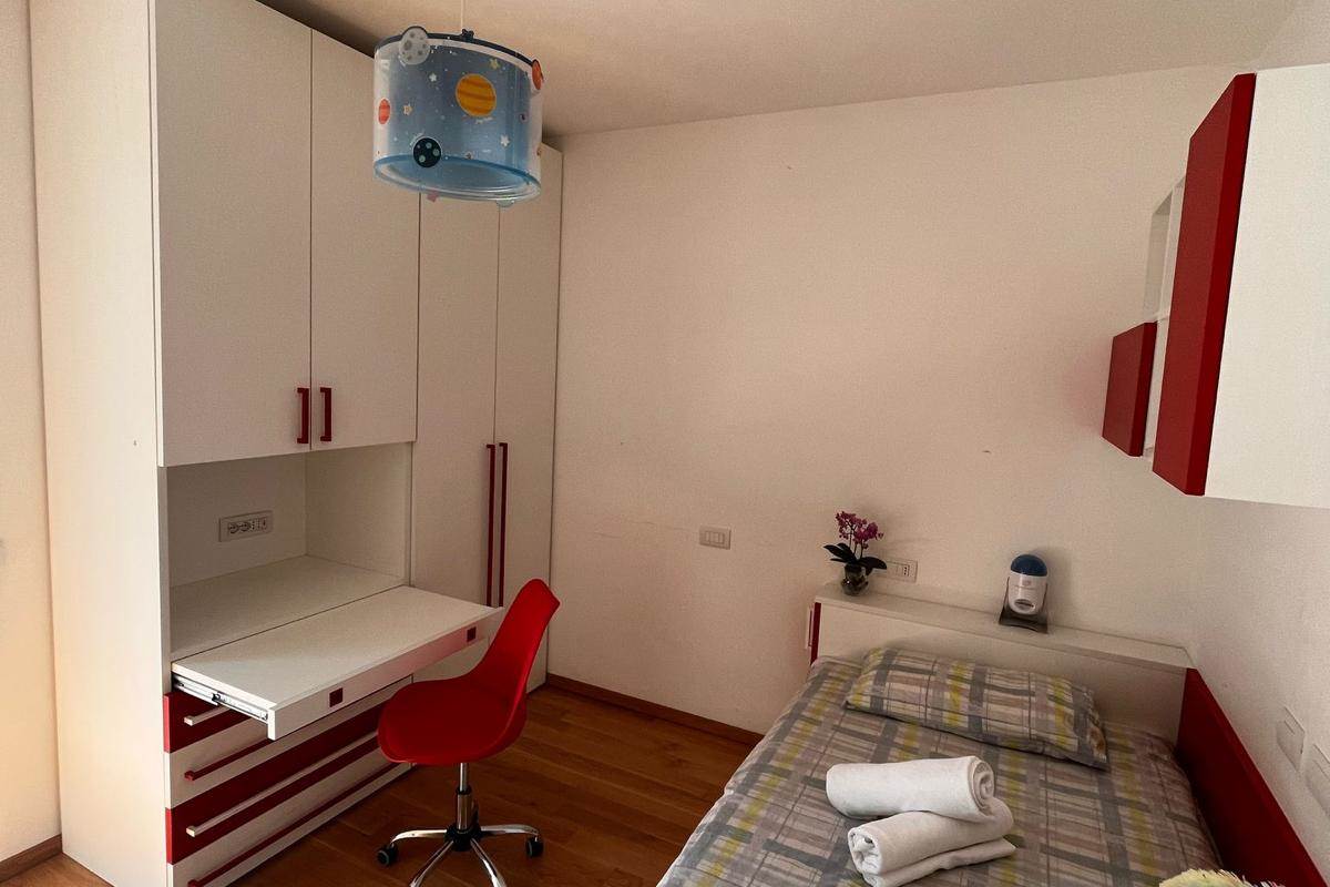 NUOVO QUADRILOCALE IN AFFITTO - BORGHI - COMO