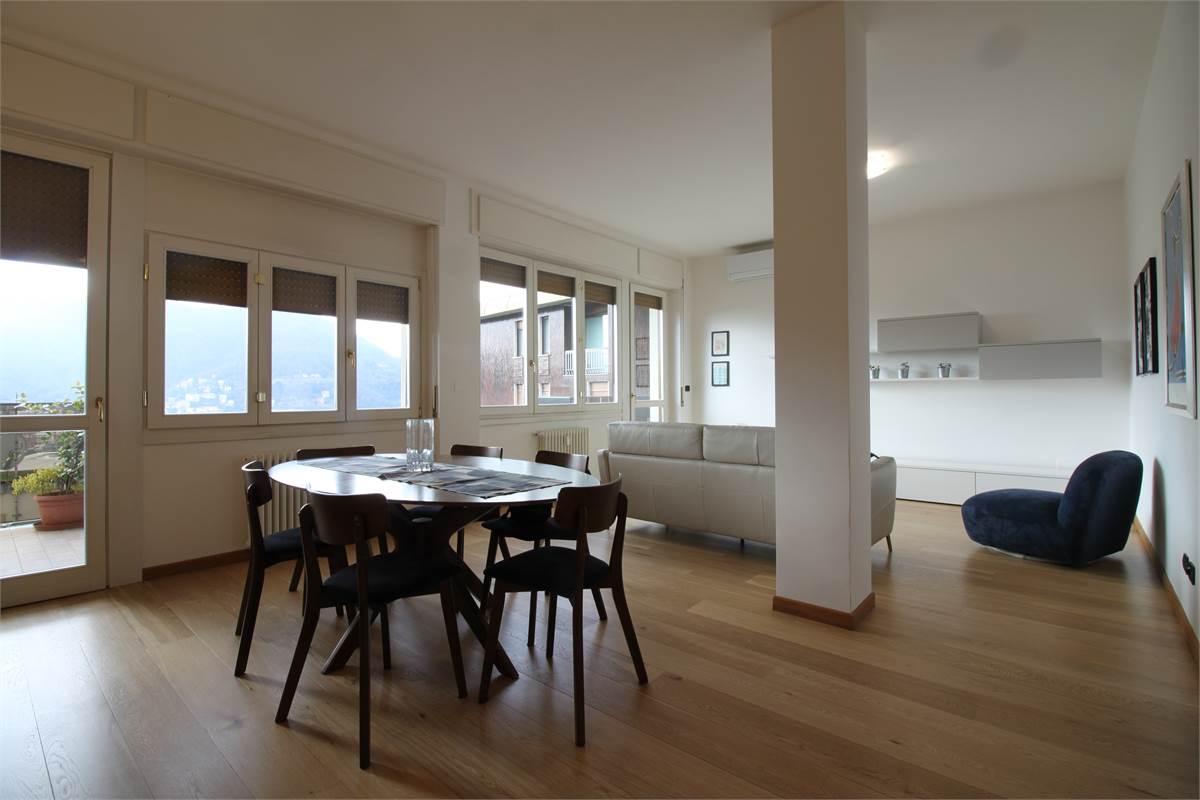 SPLENDITO QUADRILOCALE IN ZONA PANORAMICA