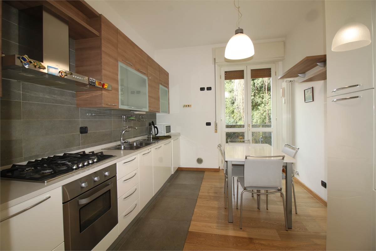 SPLENDITO QUADRILOCALE IN ZONA PANORAMICA