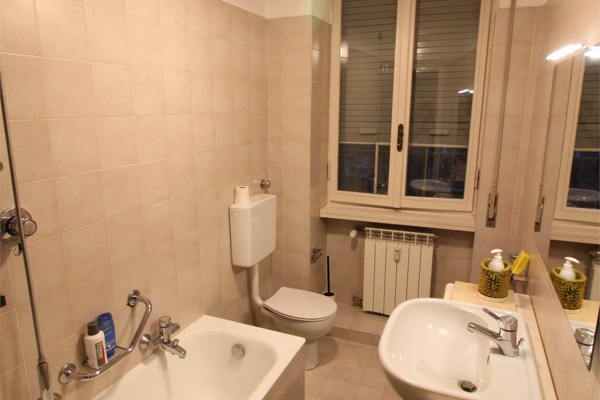 AMPIO APPARTAMENTO BILOCALE CON MERAVIGLIOSO TERRAZZO