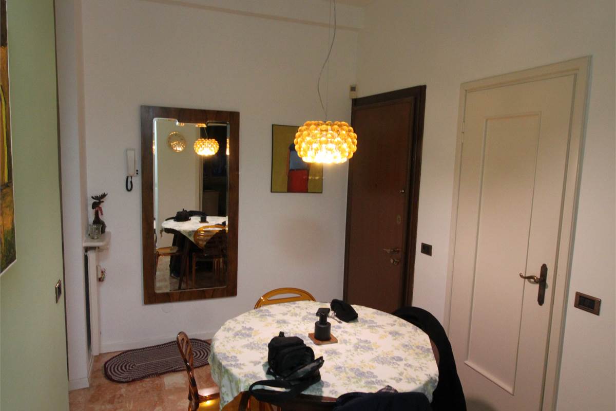 AMPIO APPARTAMENTO BILOCALE CON MERAVIGLIOSO TERRAZZO