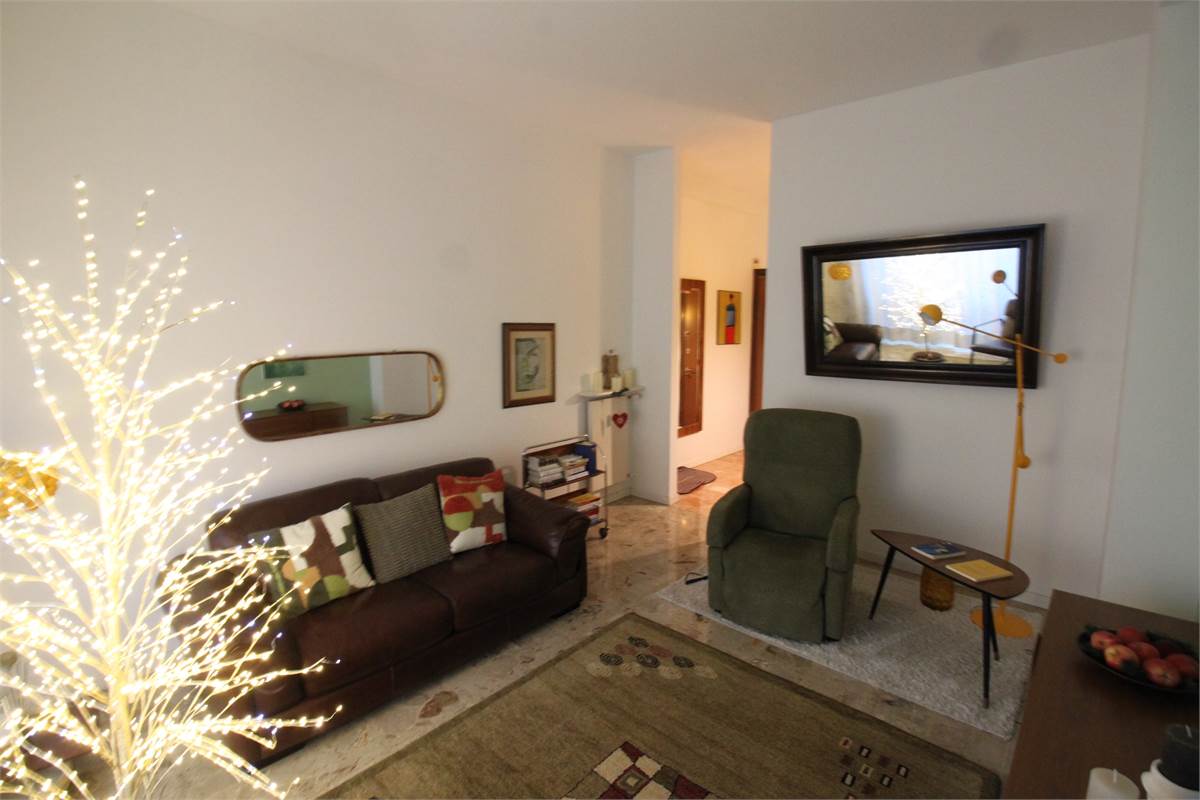 AMPIO APPARTAMENTO BILOCALE CON MERAVIGLIOSO TERRAZZO