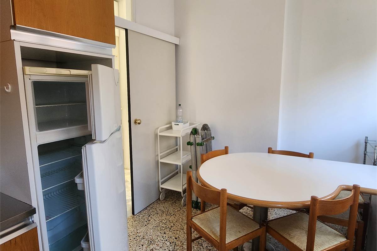 Ampio trilocale in zona Villa Olmo