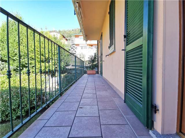 COMO CAMNAGO VOLTA bilocale arredato con balcone, box e cantina